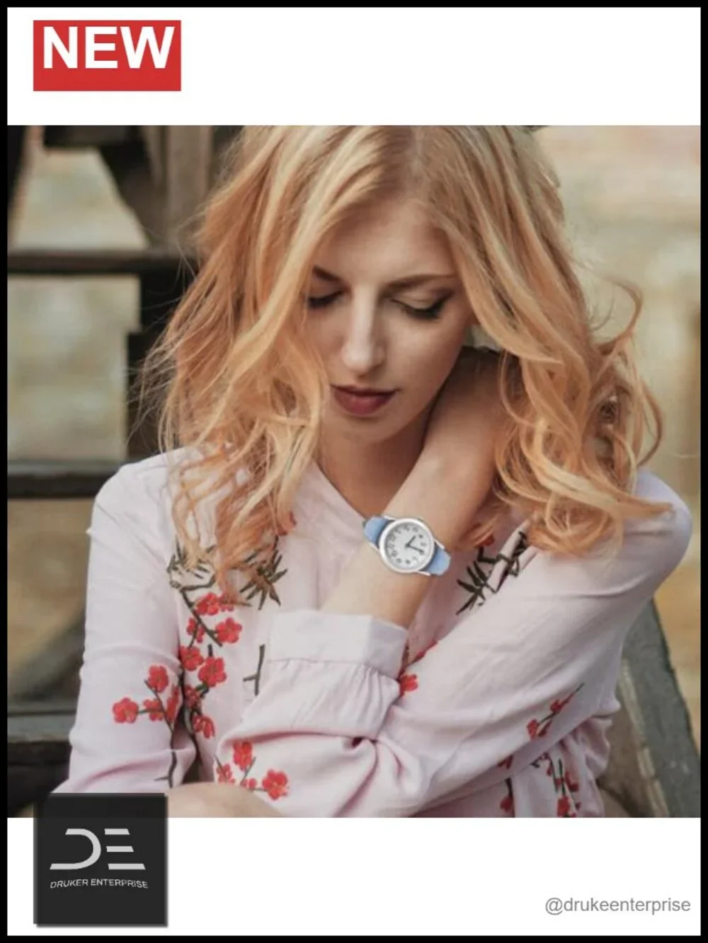 Women's Casual Waterproof Analog Quartz Wrist Watch with PU Band